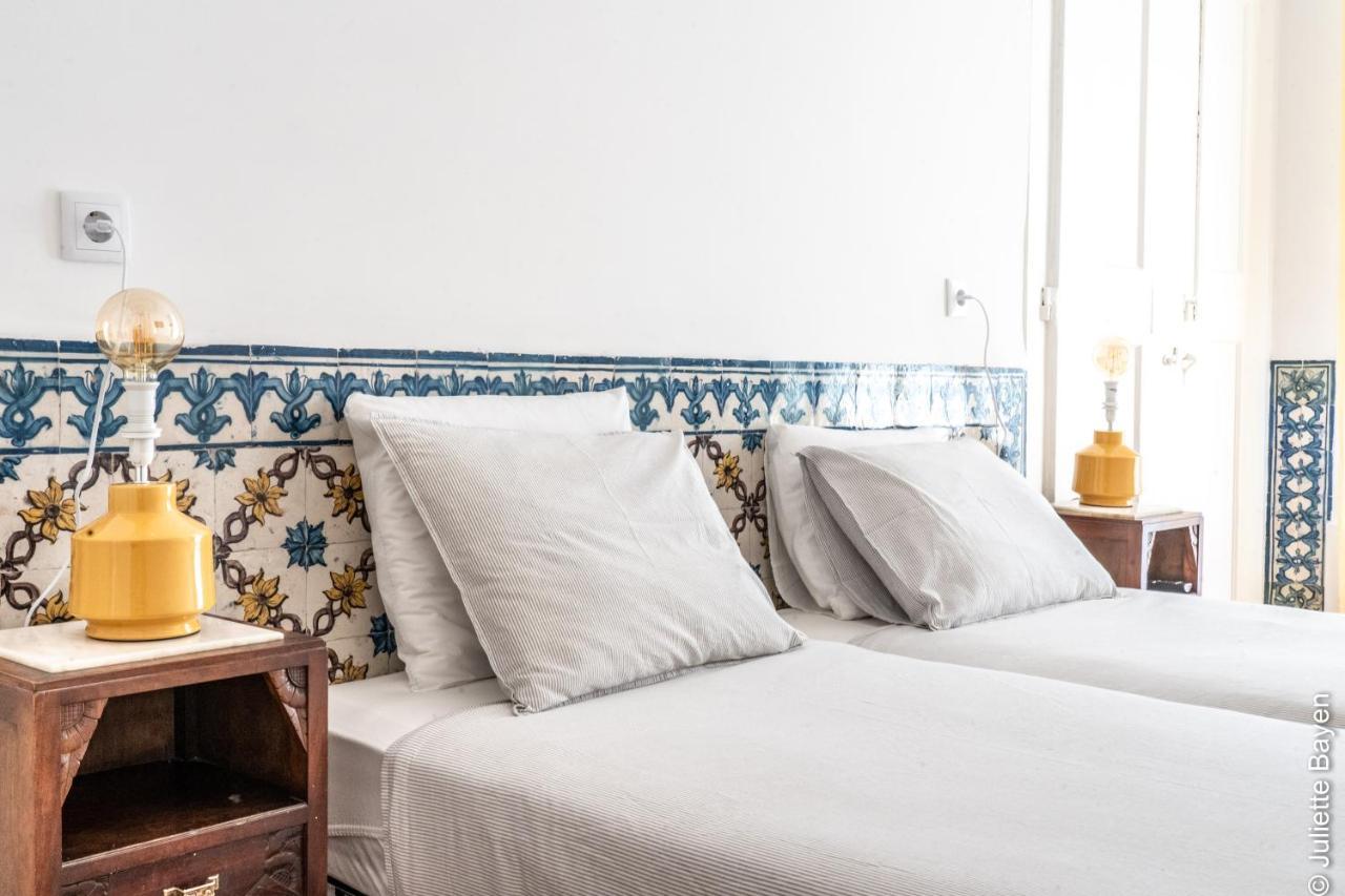 อาซูเลโชส ไกส์ โซเดร บีแอนด์บี Bed & Breakfast ลิสบอน ภายนอก รูปภาพ