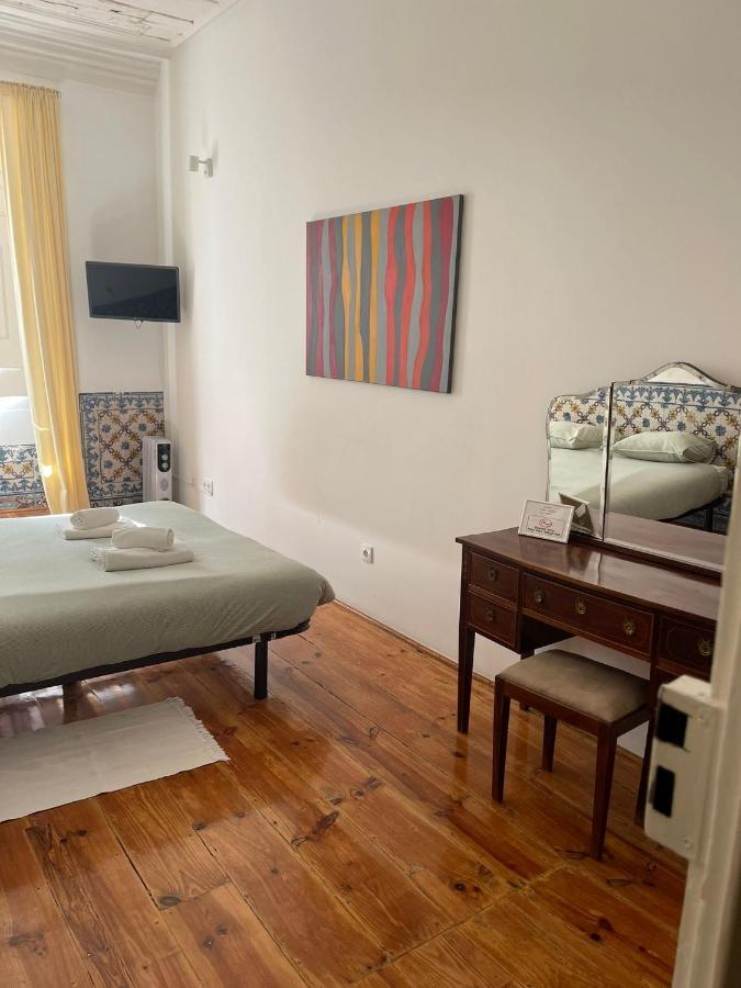 อาซูเลโชส ไกส์ โซเดร บีแอนด์บี Bed & Breakfast ลิสบอน ภายนอก รูปภาพ