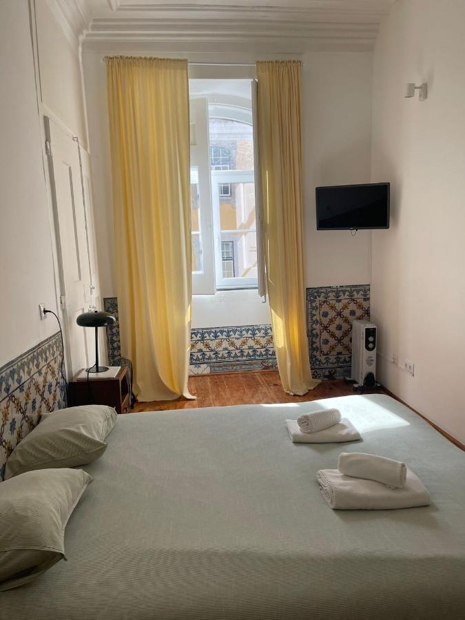 อาซูเลโชส ไกส์ โซเดร บีแอนด์บี Bed & Breakfast ลิสบอน ภายนอก รูปภาพ